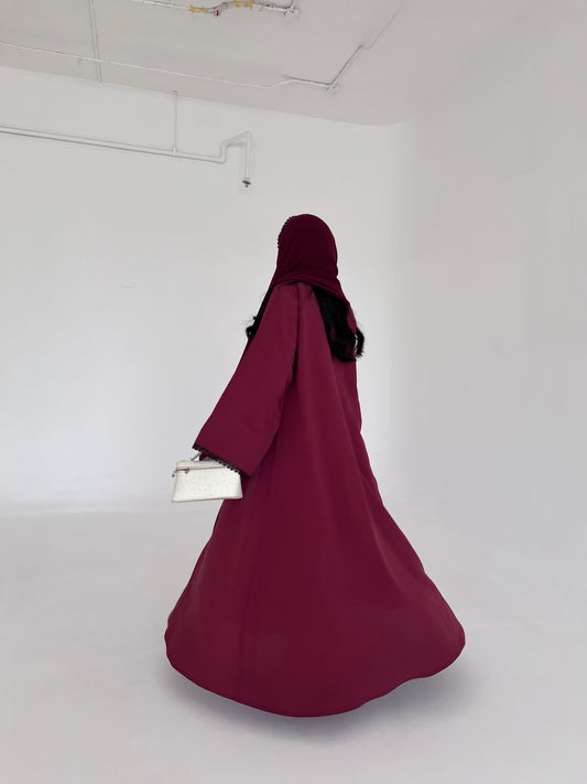 Flared Burgundy Washed Silk Abaya with Lace Trim عباية سادة نص كلوش من الحرير المغسول باللون العنابي مع حواف دانتيل