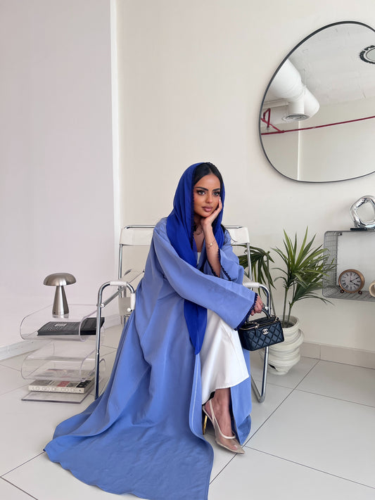Flared Blue Washed Silk Abaya with Lace Trim عباية ساد نص كلوش من الحرير المغسول باللون الأزرق مع حواف دانتيل