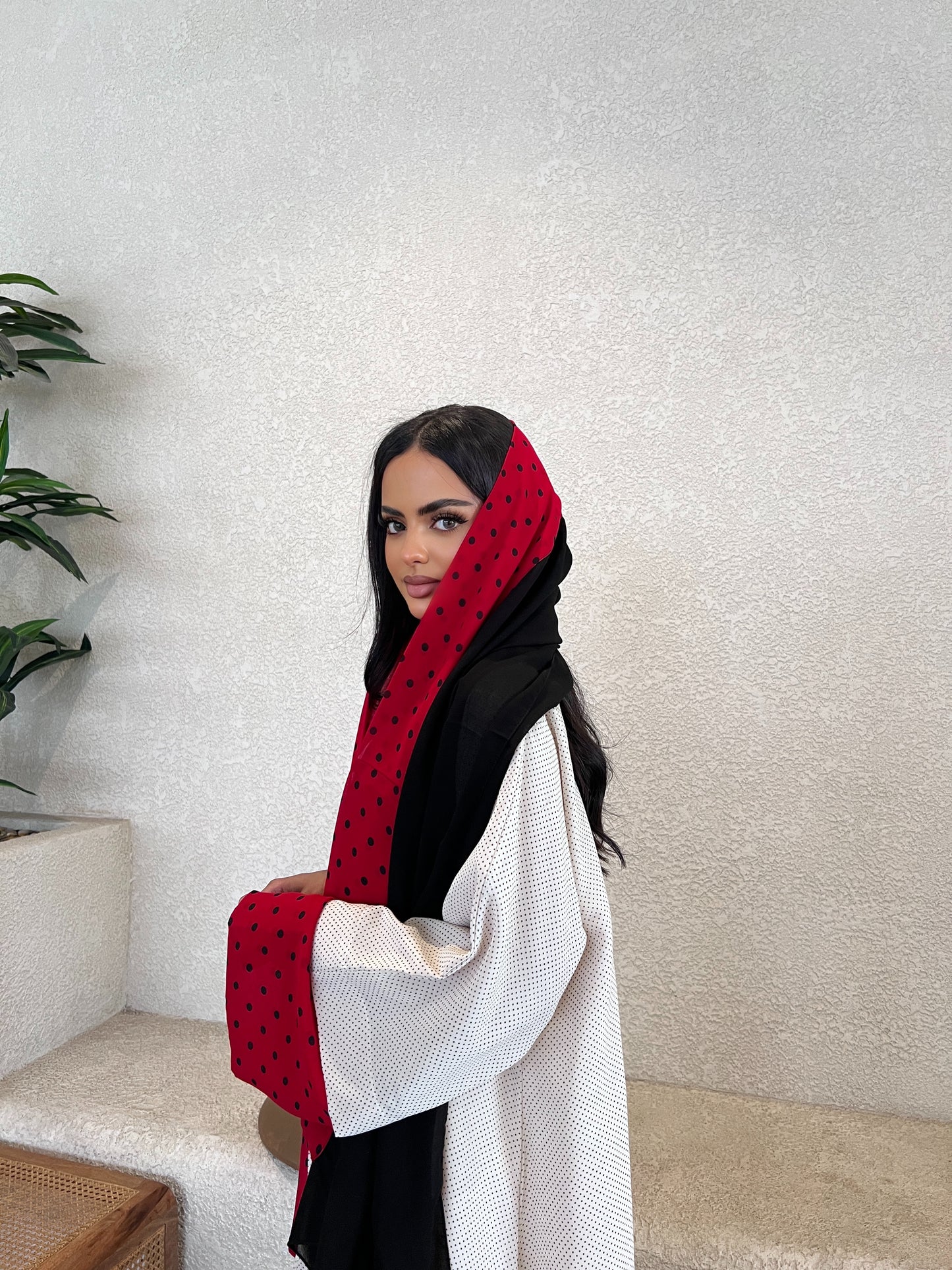 Lady Bug Abaya Polka Dot Abaya with Red Accent عباية ليدي بق بولكا دوت بتفاصيل أحمر