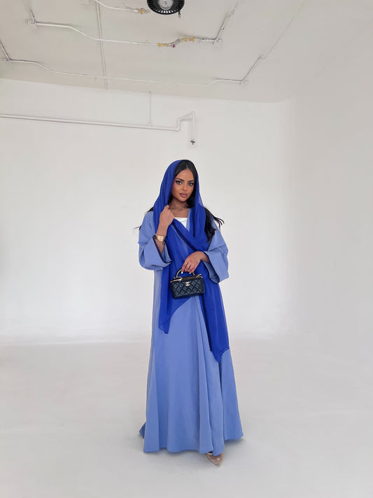 Flared Blue Washed Silk Abaya with Lace Trim عباية ساد نص كلوش من الحرير المغسول باللون الأزرق مع حواف دانتيل