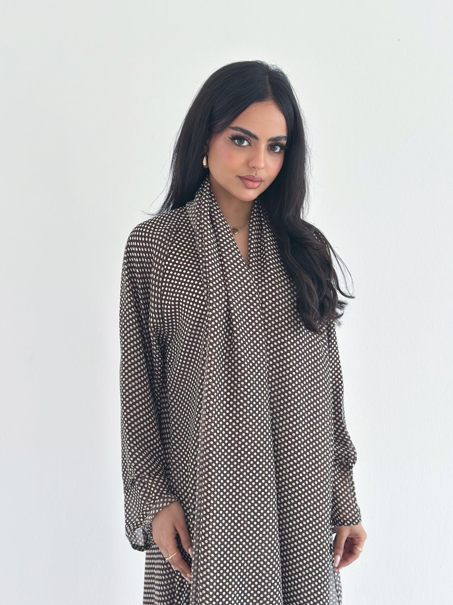 White And Brown Polka Dot Pattern Abaya عباية بولكا دوت  شيفون بيني منقطة يالابيض