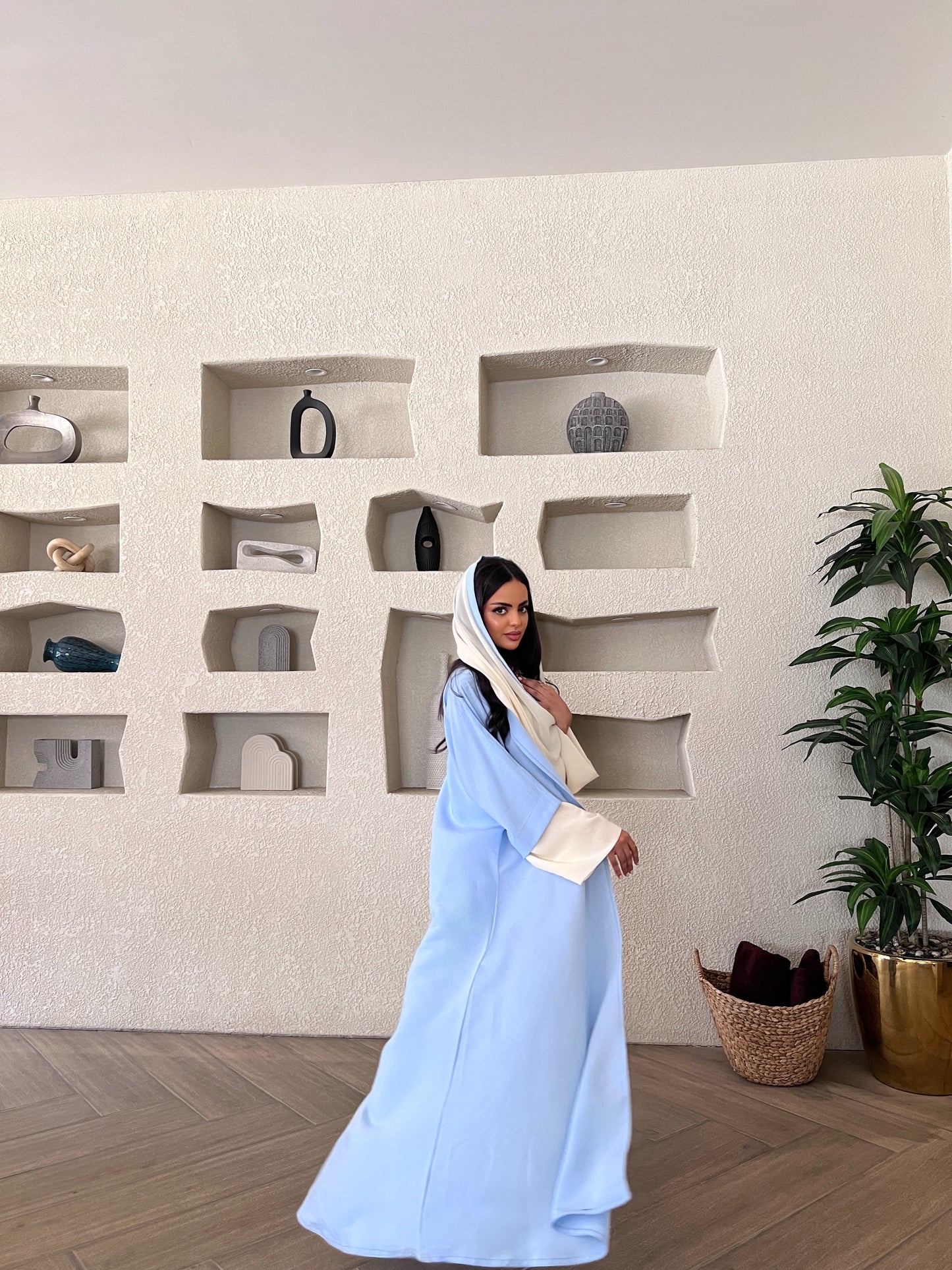 Sky Blue Abaya with Off-White Chiffon Sleeves Scarf عباية سماوي بأكمام و طرحة شيفون سكري