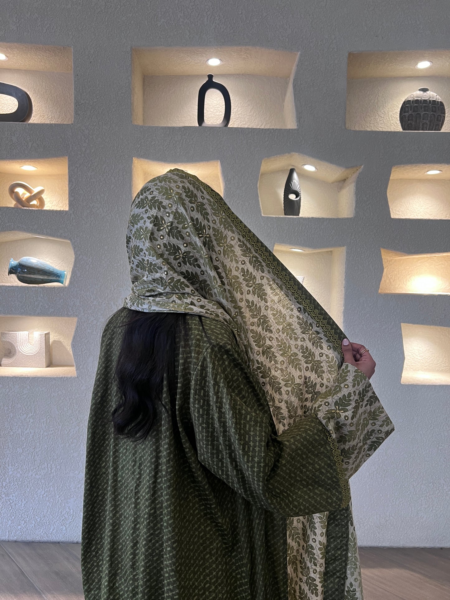 عباية هندية أخضر زيتوني Olive Green Indian Abaya